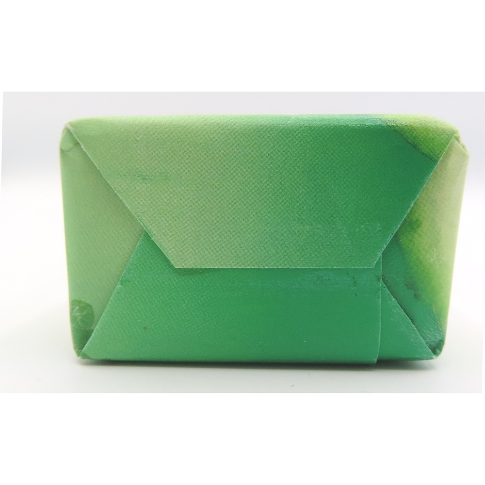 Bath & Body Works Cucumber Melon Shea Butter Cleansing Bar Soap 5 oz New - Picture 5 of 5
